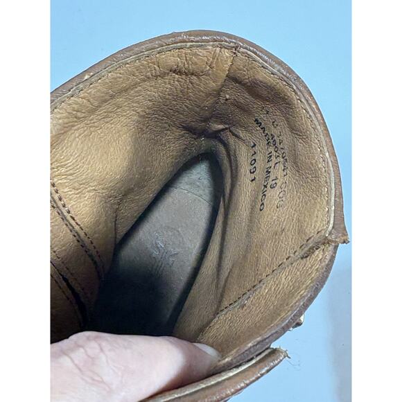 Frye Vicky Engineer Boots in Cognac Brown Leather w/Buckles Women's Sz 11B Ankle - Picture 10 of 10